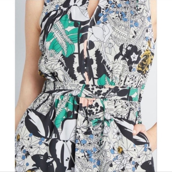 Modcloth x dupenny dress - Picture 3 of 9